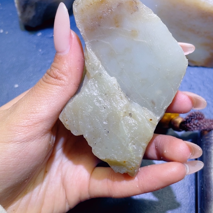 和田玉未镶嵌珠宝半成品