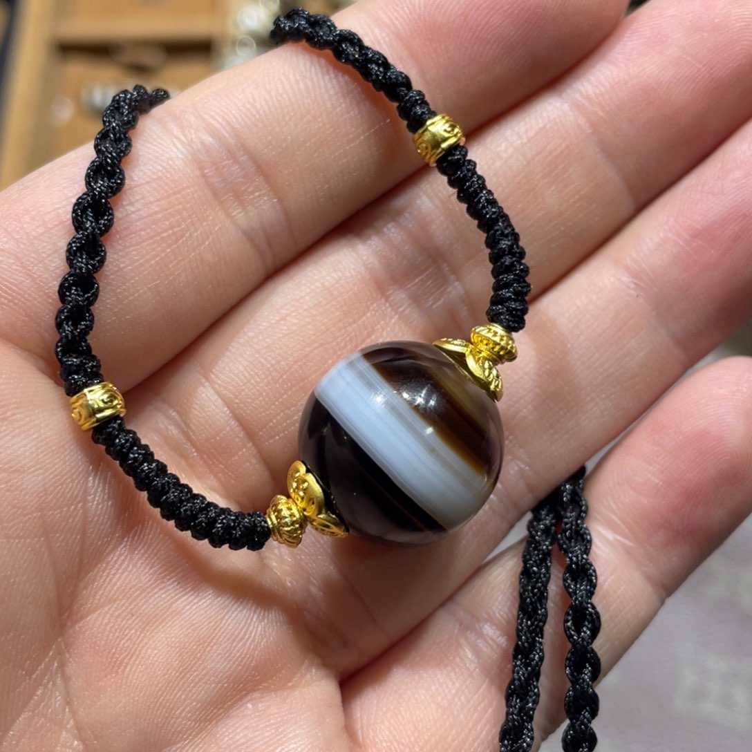 玛瑙/玉髓颈饰未镶嵌