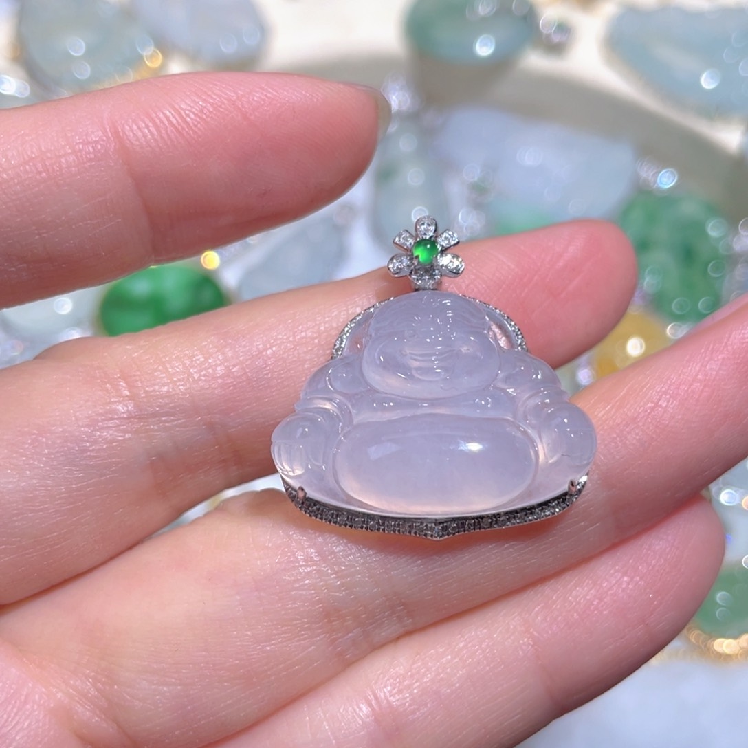 翡翠颈饰18K金镶嵌翡翠