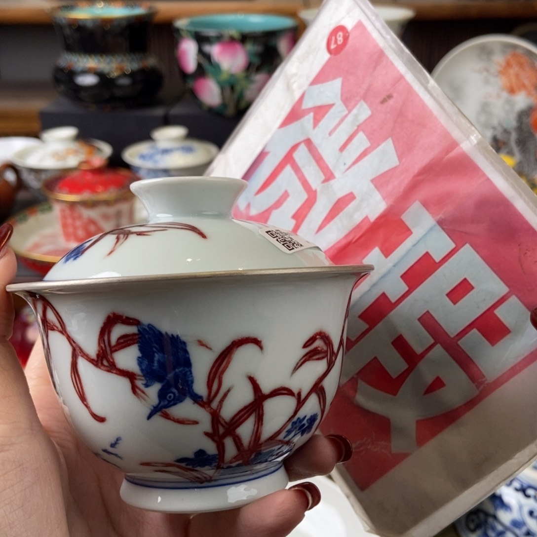 陶瓷艺术家的作品是一