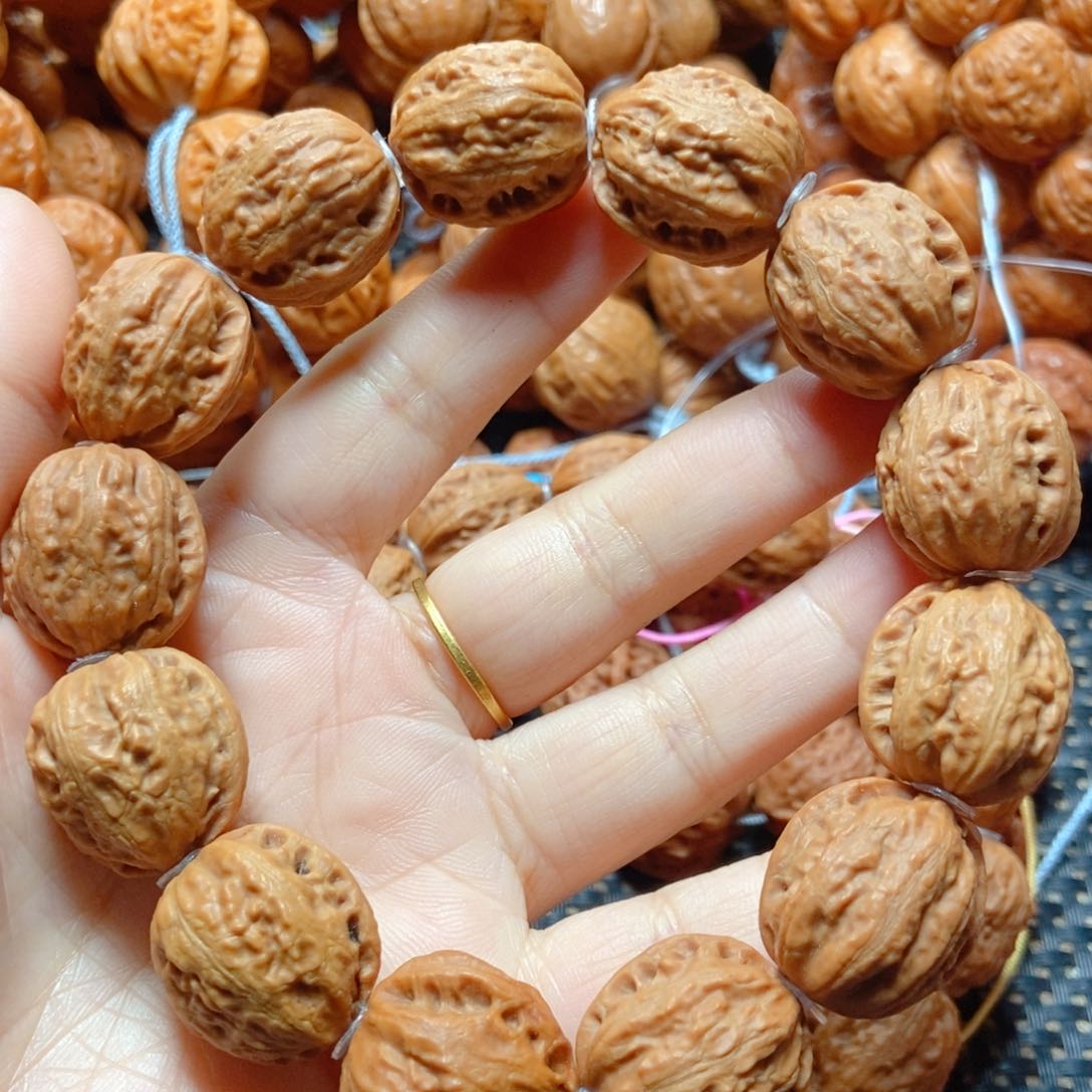 文玩核桃手串官帽