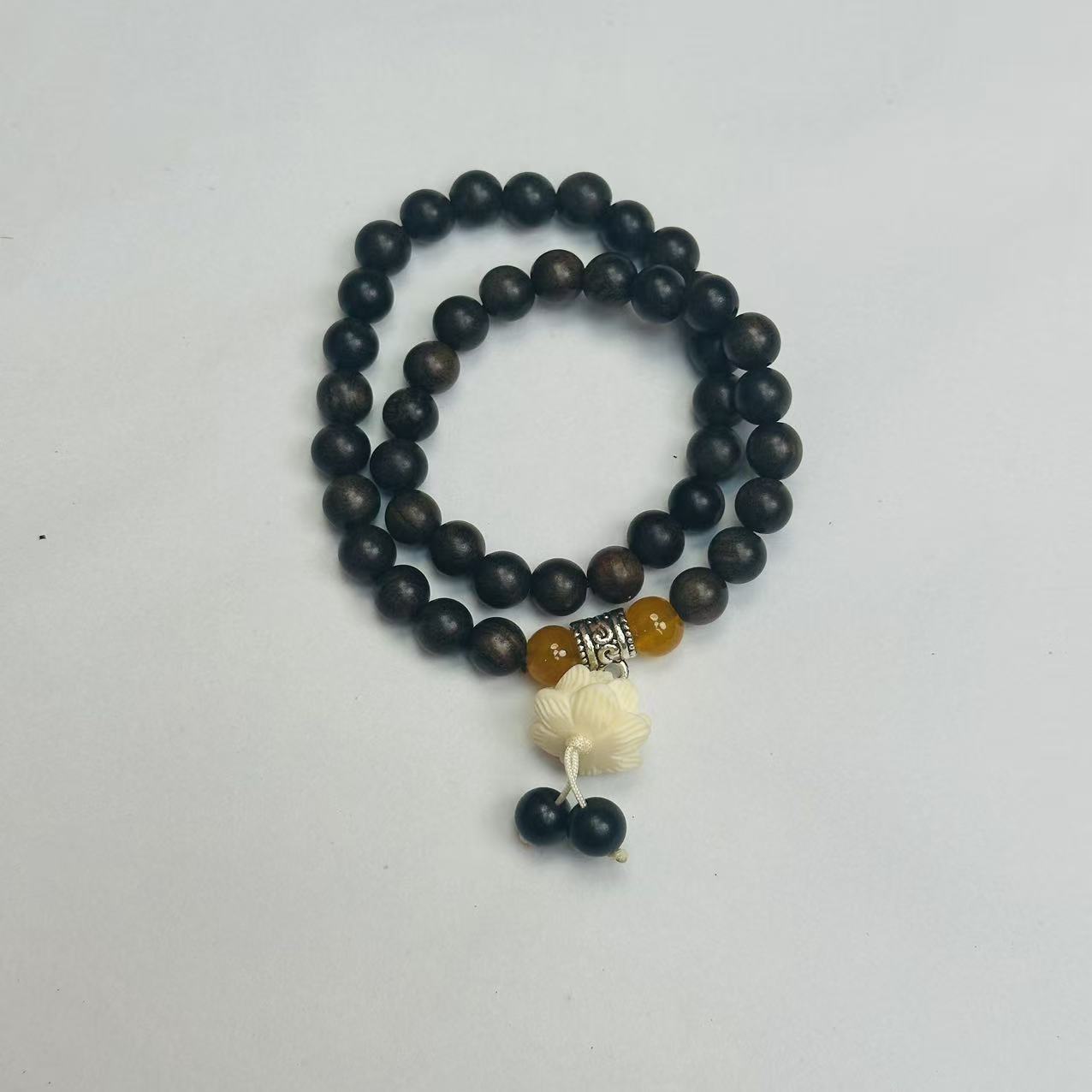 A 009  S 级精品手串   叶