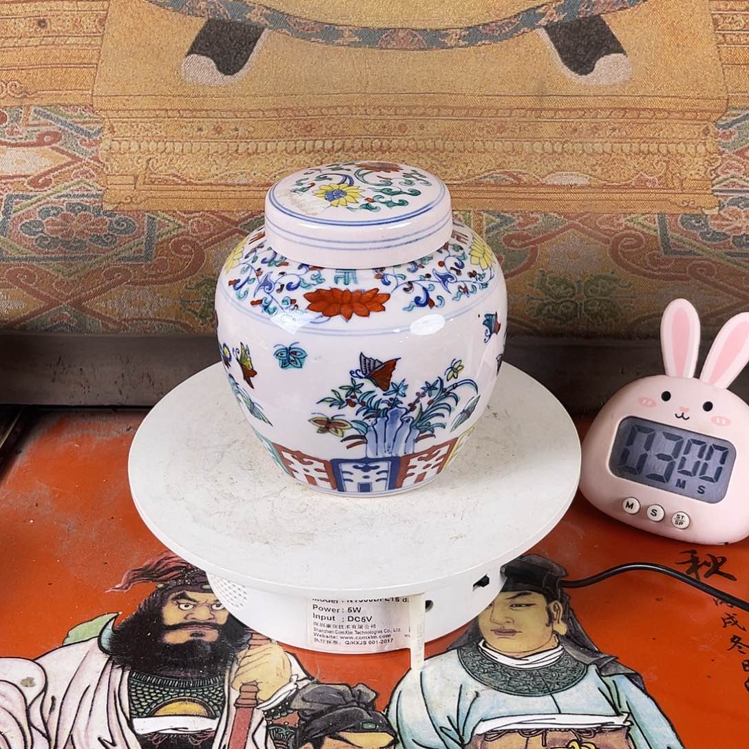 摆件人*斗彩天字罐摆件11
