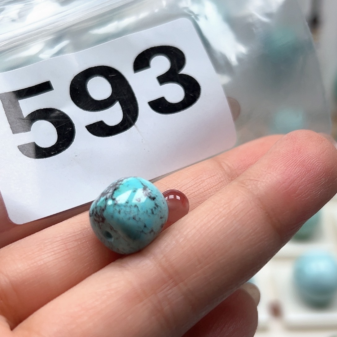 南红玛瑙颈饰未镶嵌