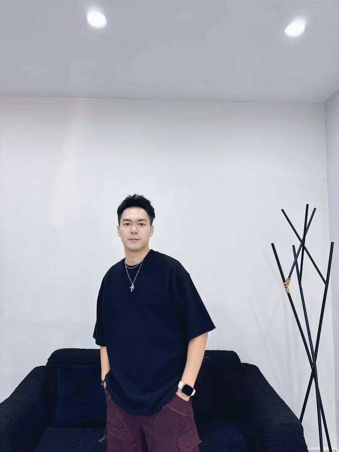 秋季新款高克重长绒毛T恤潮流短袖时尚常规阔版款宽松净版落肩