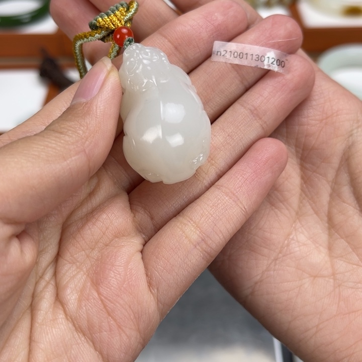 和田玉颈饰未镶嵌n*i