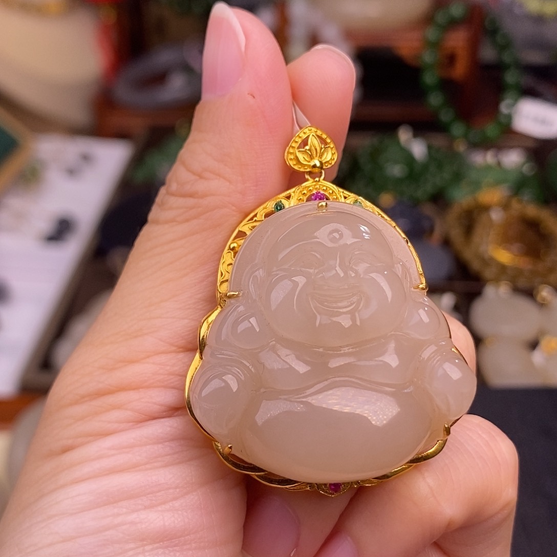 和田玉熟藕粉脂膏级老料浓色18.K金佛公未镶嵌