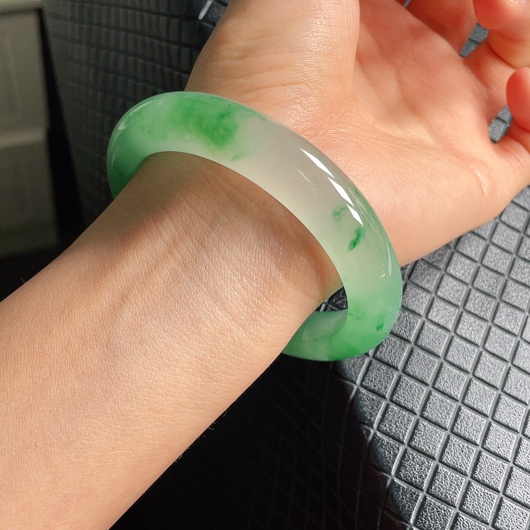 石英质玉手镯56未镶嵌心*