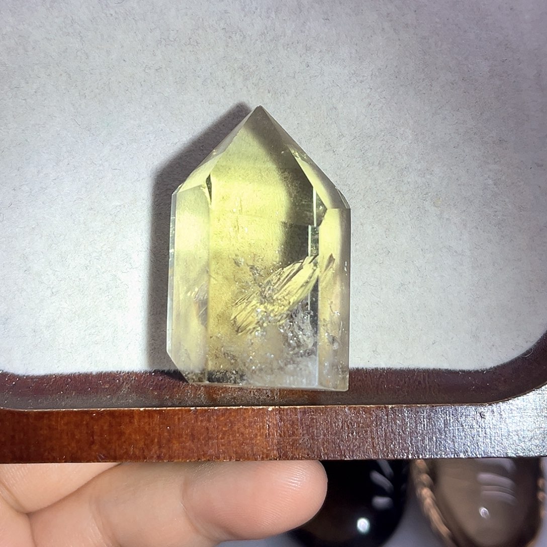 未镶嵌水晶珠宝半成品7 巴西爆彩黄水晶柱子