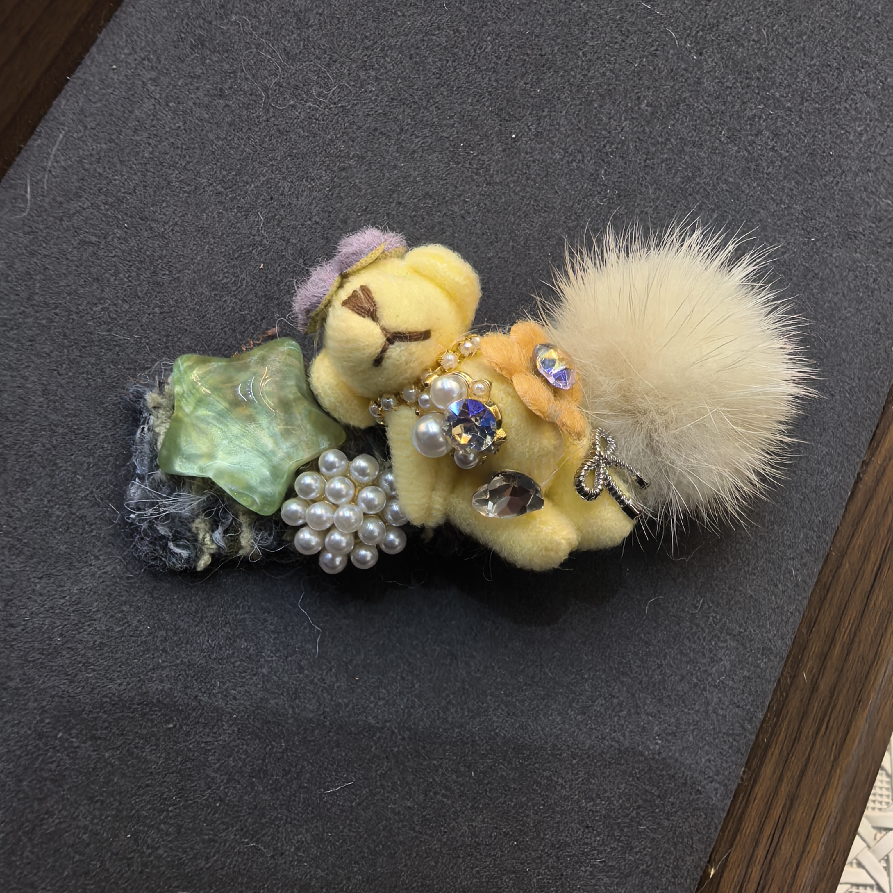 F725黄色小熊毛球闪闪掰掰夹