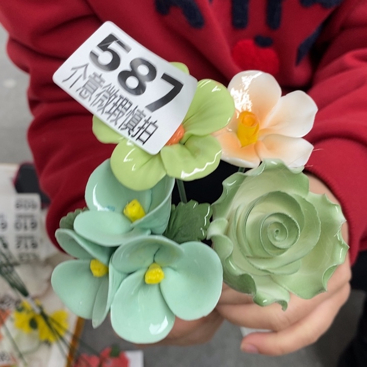 陶瓷我家花花真美