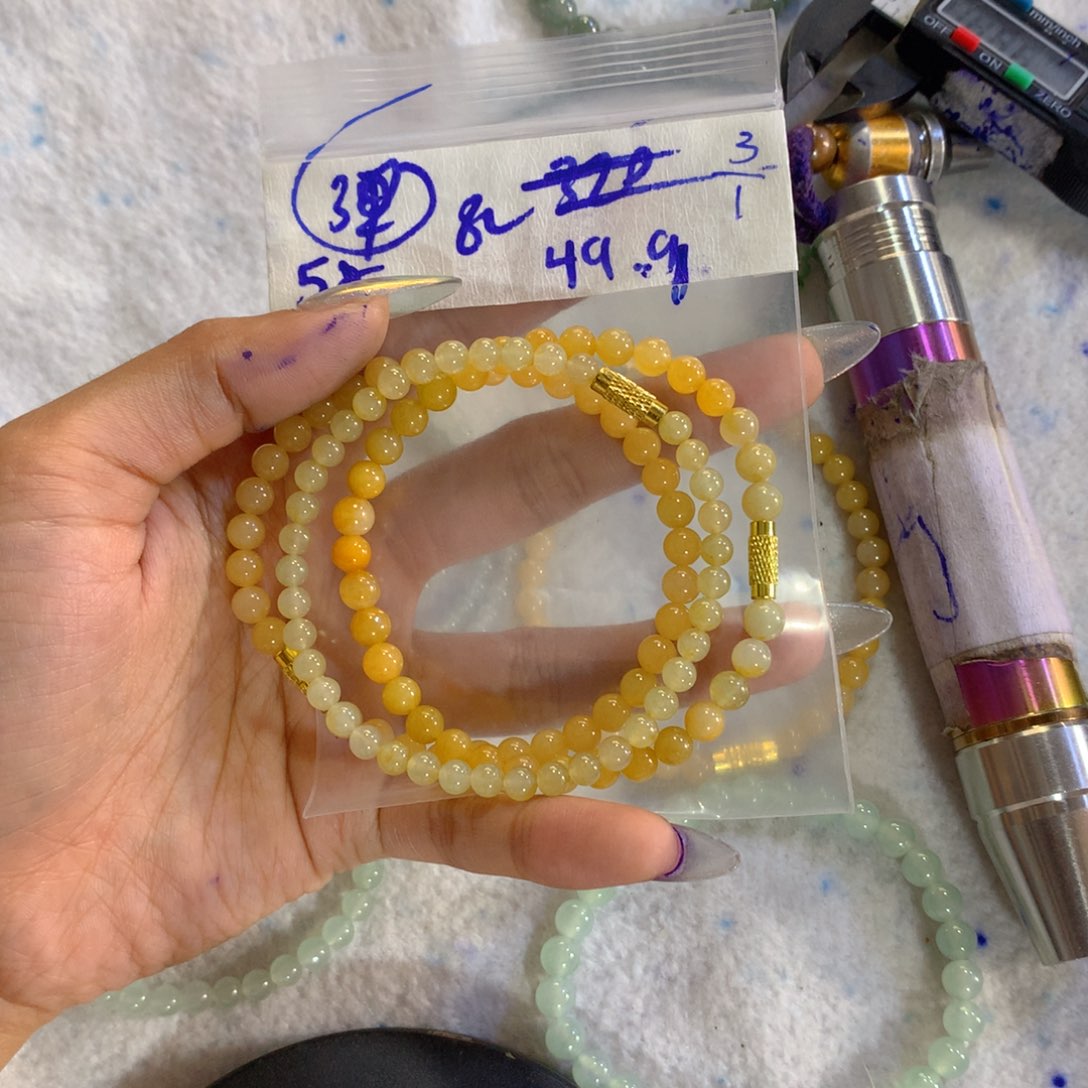 定制翡翠未镶嵌天然缅甸翡翠多样性