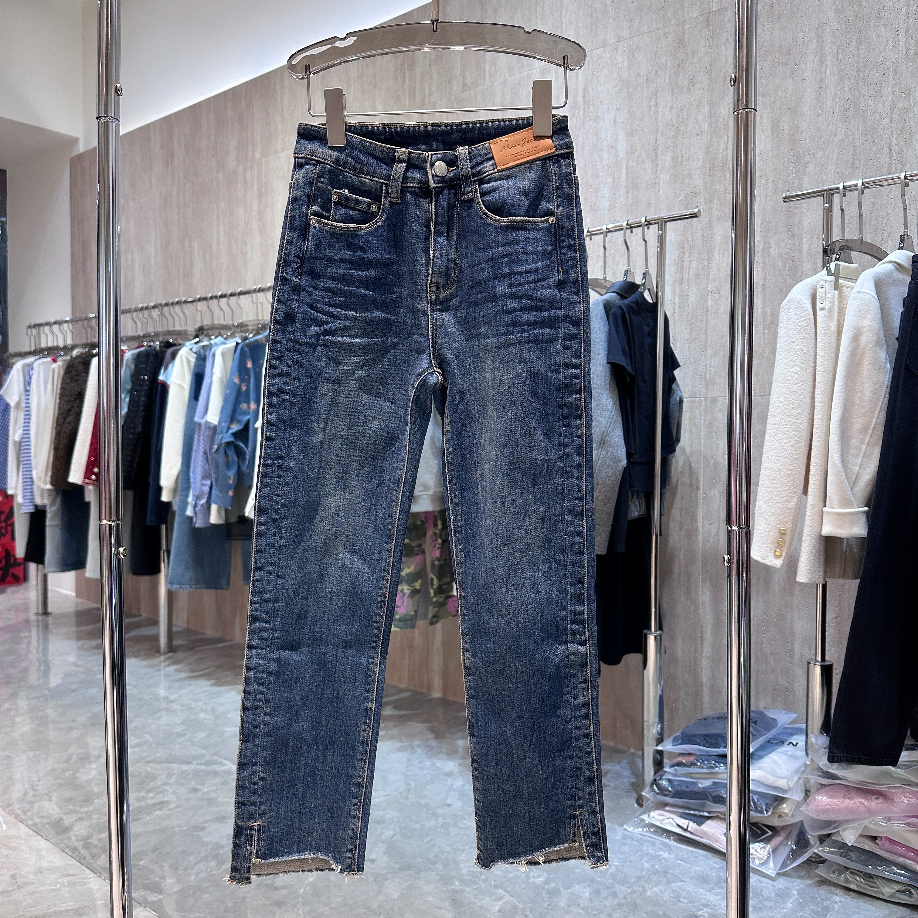 压线开叉修身牛仔裤女休闲