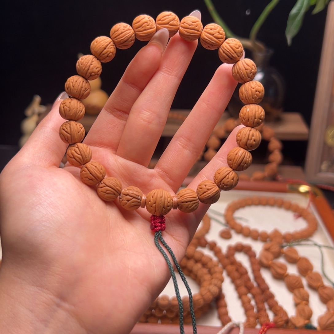 木质类陕西龙纹桃核1.1