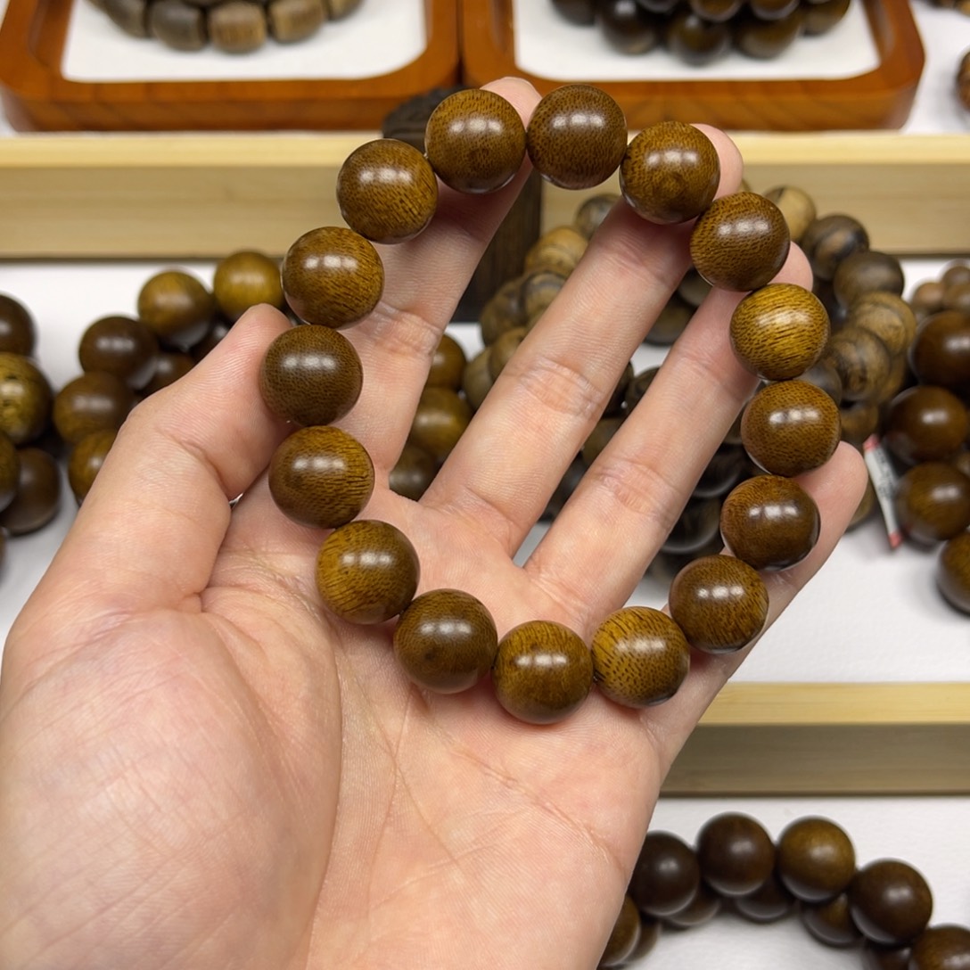 沉香手串越南芽庄黄棋楠1.4