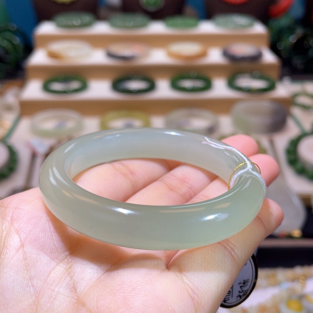 和田玉收藏级冰晴猫手镯50、51未镶嵌