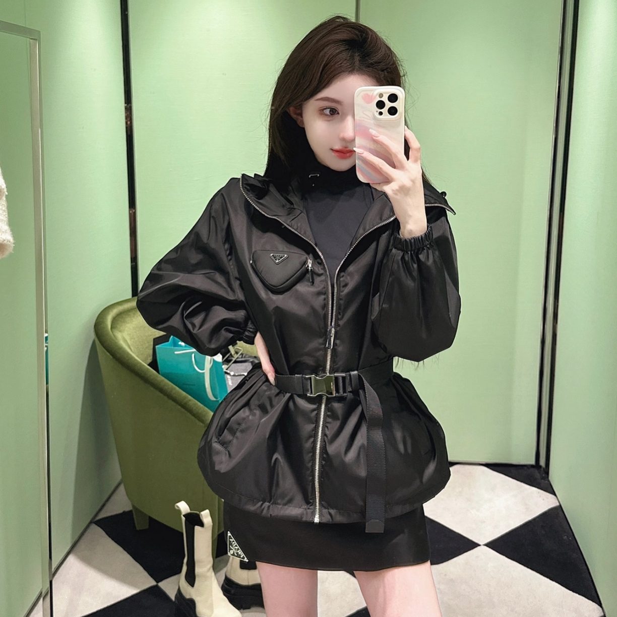 95新 Prada/普拉达 yy1491 黑色三角标束腰外套 36码 1