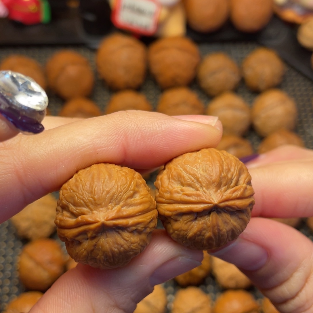 文玩核桃吊坠24尺全品闷尖小蜜桃8005