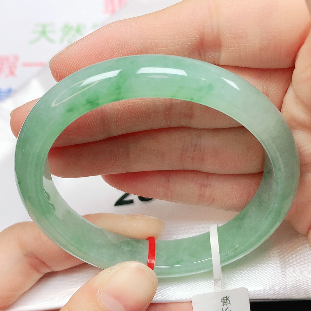 翡翠未镶嵌手镯翡翠手镯54.5贵妃