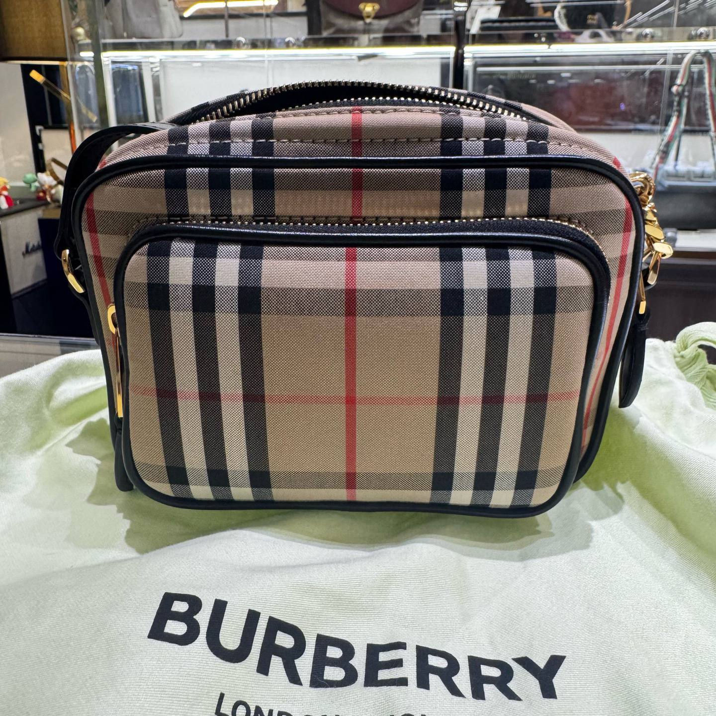 99新 BURBERRY/博柏利 18522428/KIKIFIFI/相机包