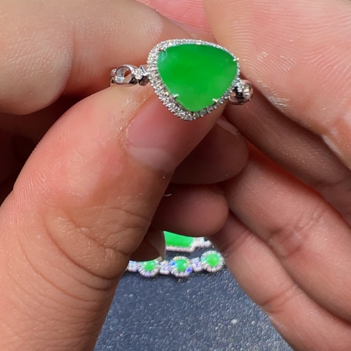 【闪购商品】翡翠颈饰18K金镶嵌缅甸翡翠