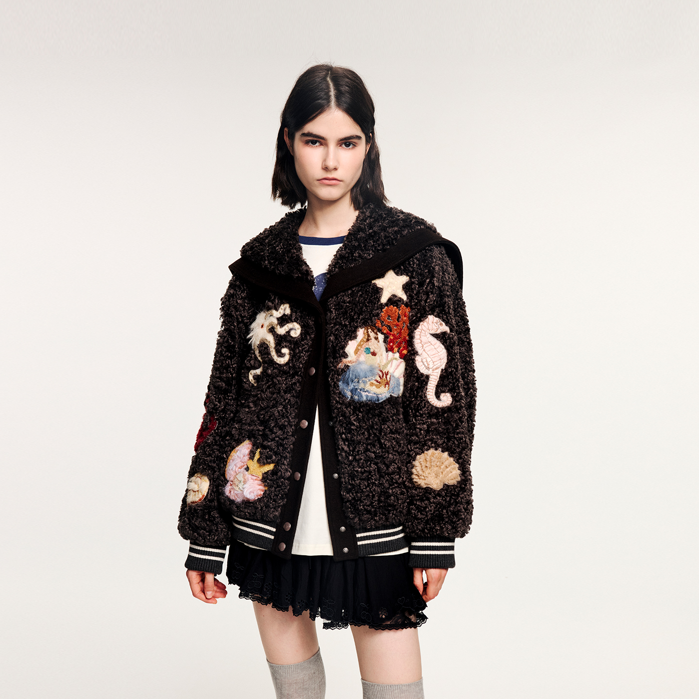 UOOYAA/乌丫2025冬季新款「奇幻海底」贴布绣海军领棒球外套4179