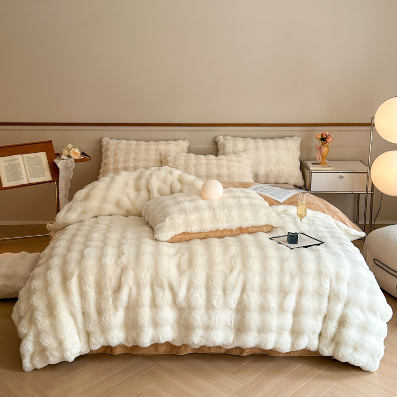 2025新款兔毛绒牛奶绒四件套珊瑚绒法兰绒加厚保暖绒冬季床上用品