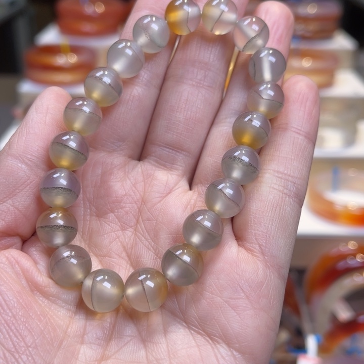 玛瑙/玉髓手串未镶嵌