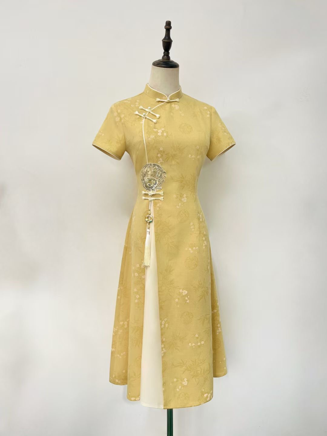 夏季改良小个子中长款气质显瘦旗袍裙子女款爆款黄色旗袍