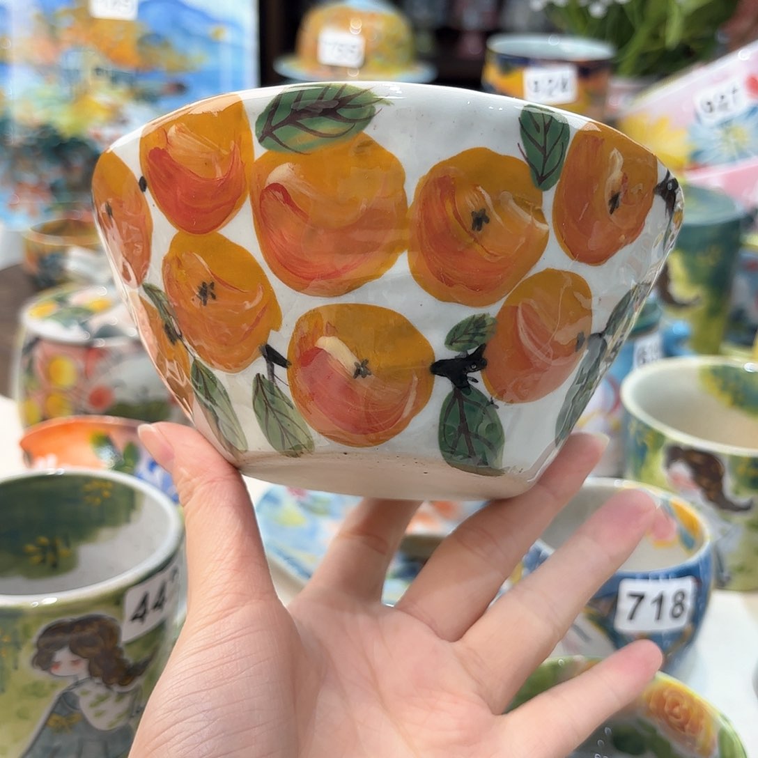 瓷片兔兔好可爱啊我好