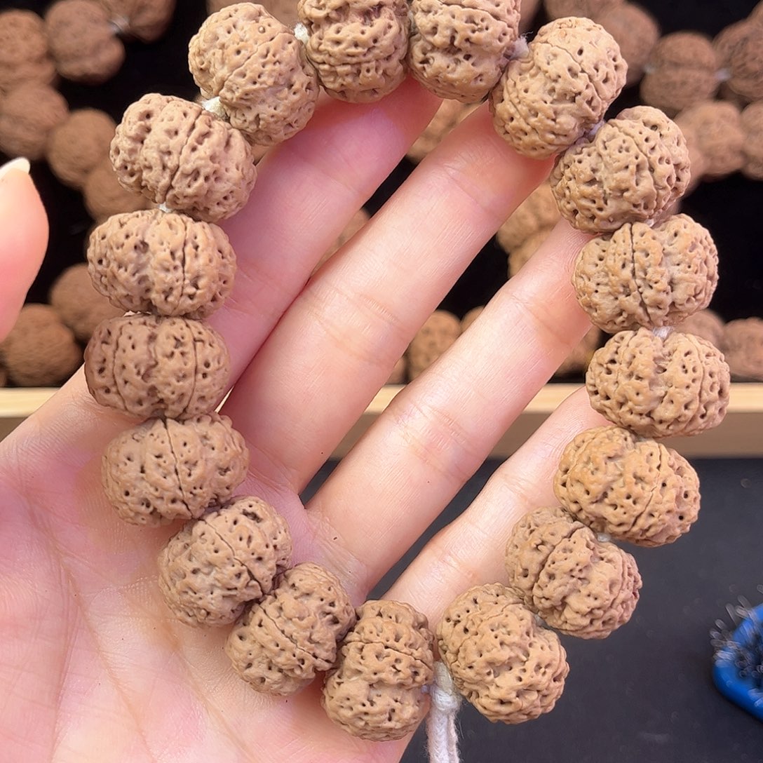 吊坠金刚菩提飞碟梅花20