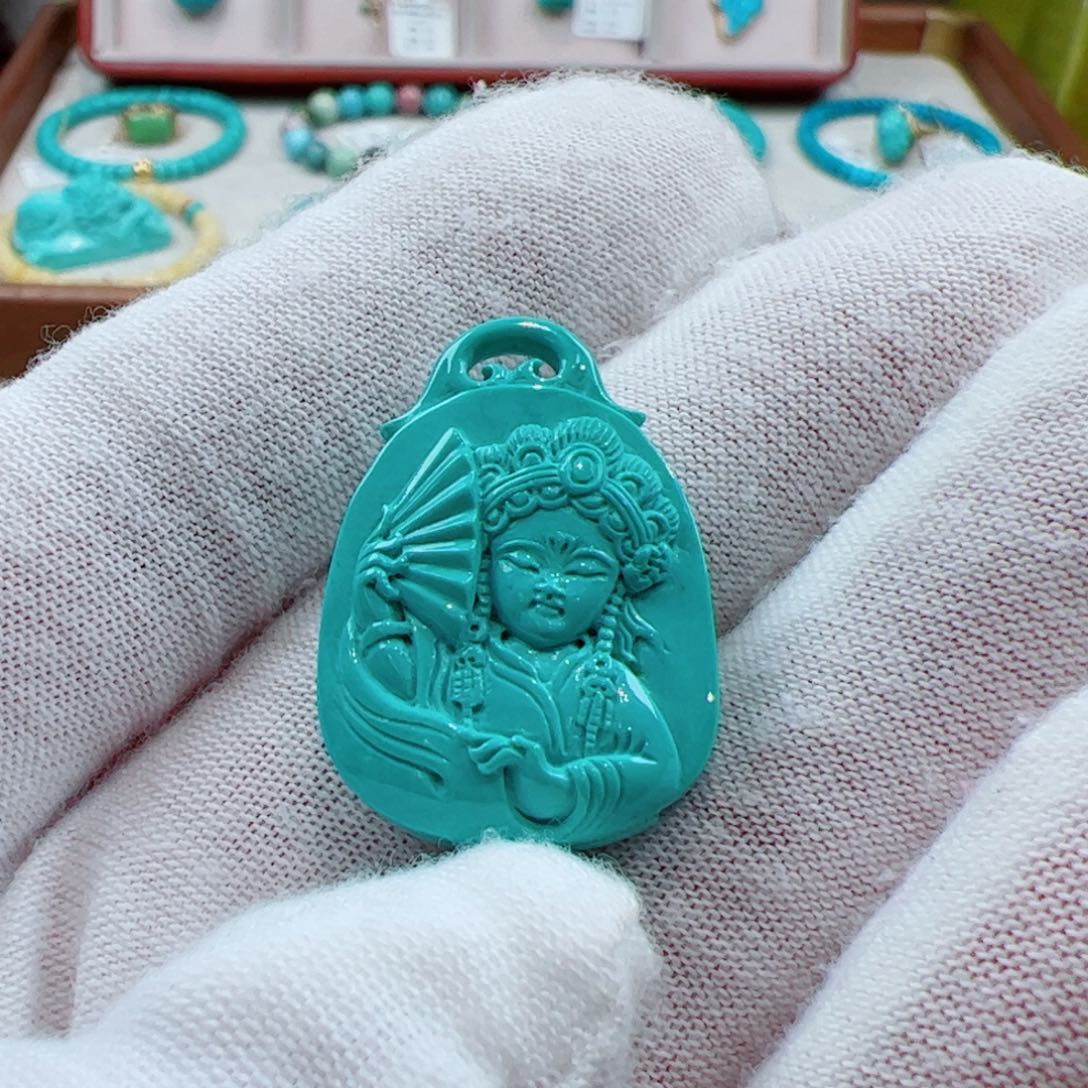 绿松石挂件未镶嵌用****41个