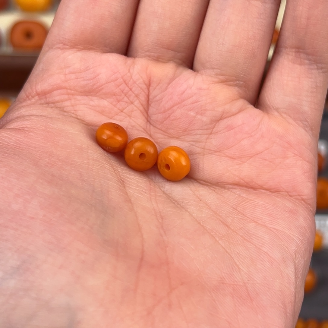 琥珀裸石未镶嵌用****3定制