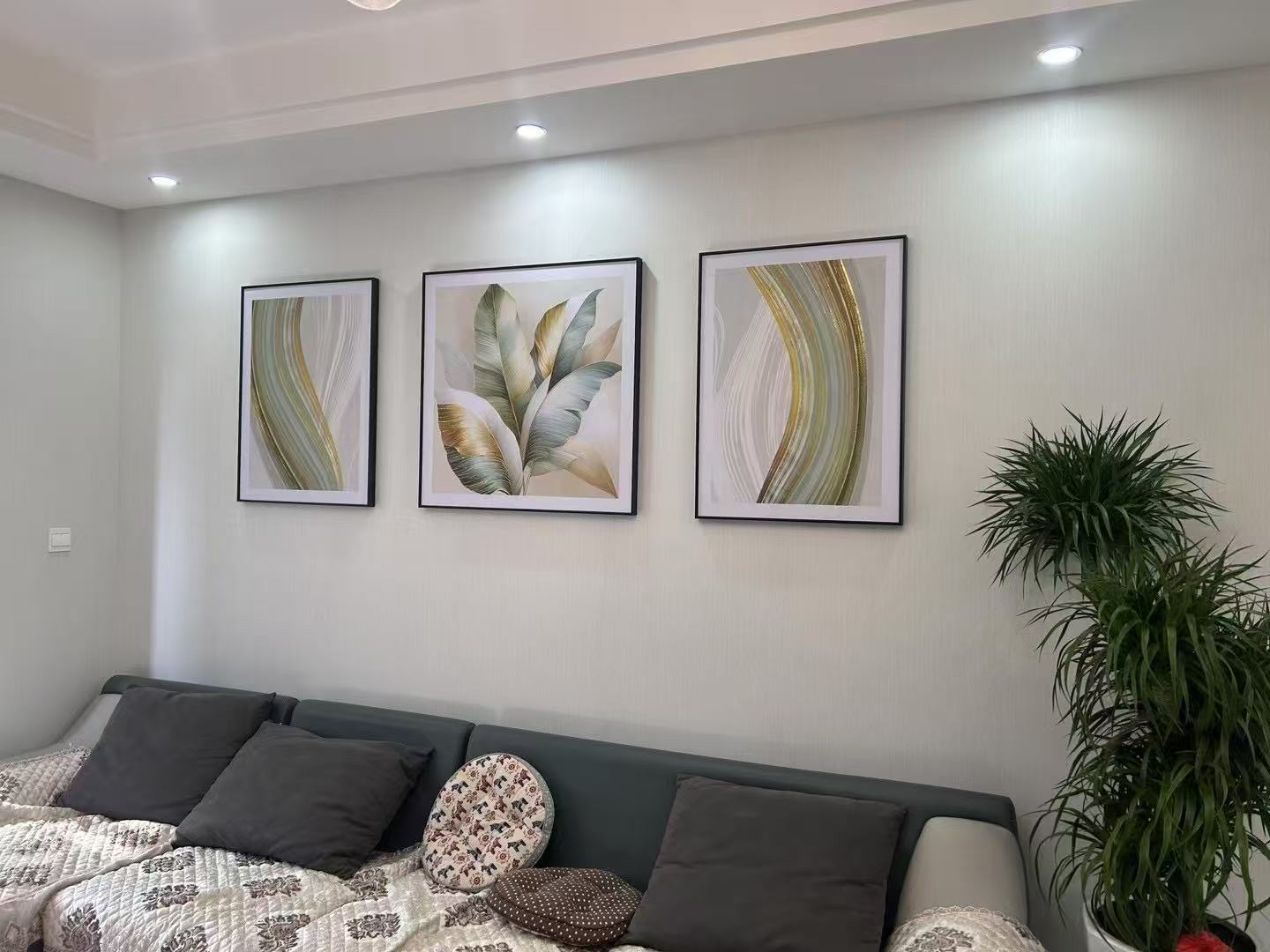 奶油原木客厅沙发背景墙沙发背景画皮革微雕肌理挂画3d立体浮雕