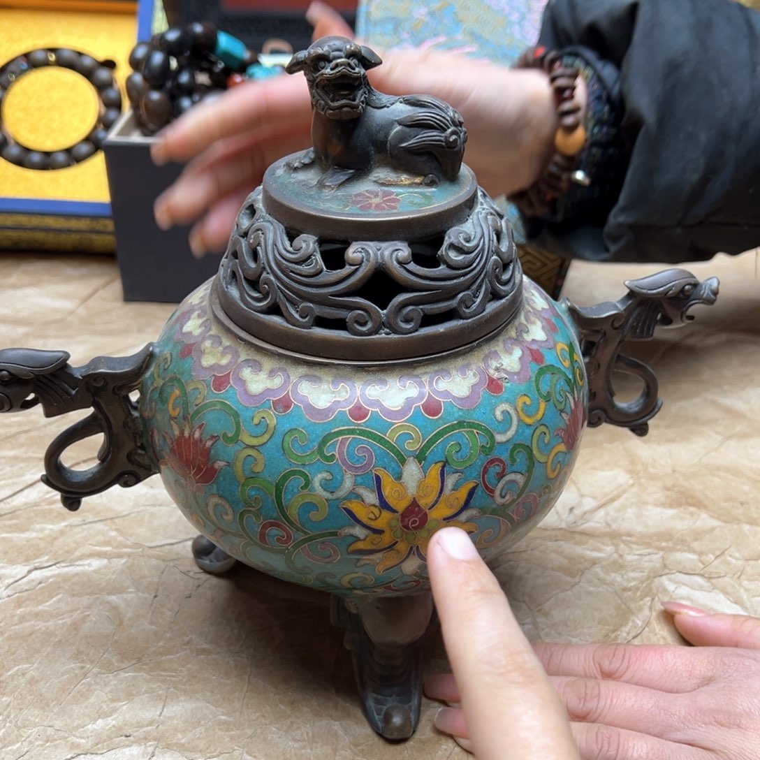 大叶紫檀（黑酸枝木类）