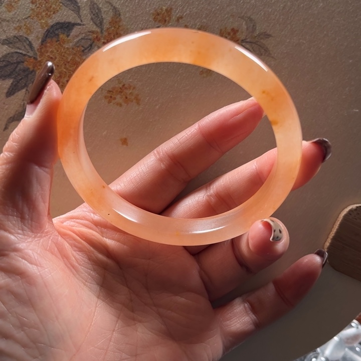 石英质玉未镶嵌手镯59.8福利不退不换内裂