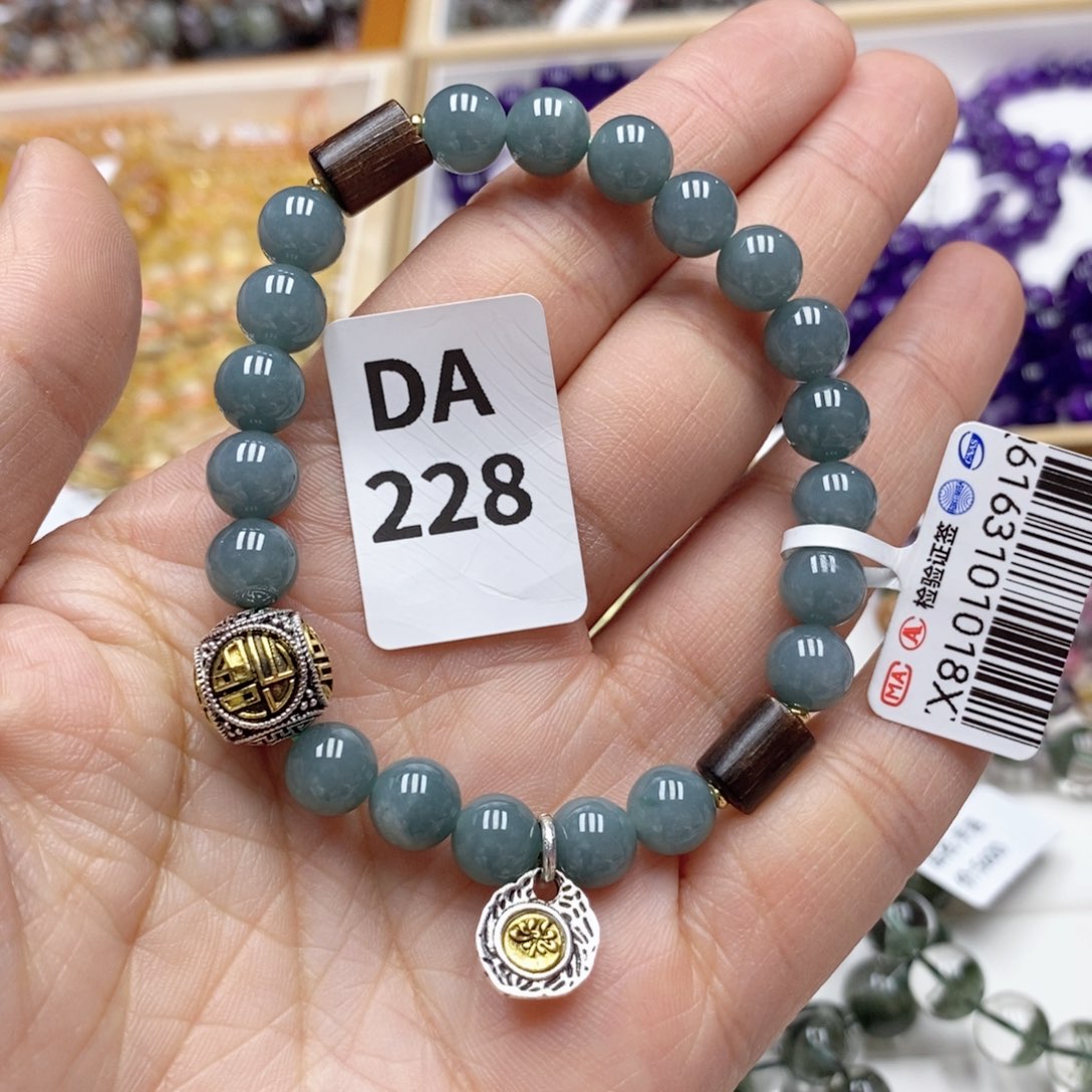 水晶多样性发一未镶嵌