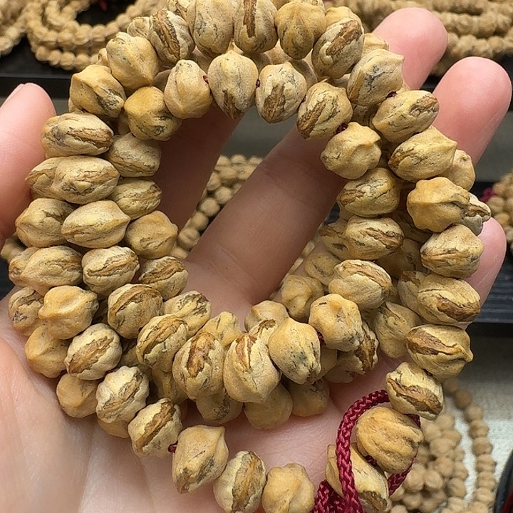 玉***粒柏香籽/百香籽吊坠