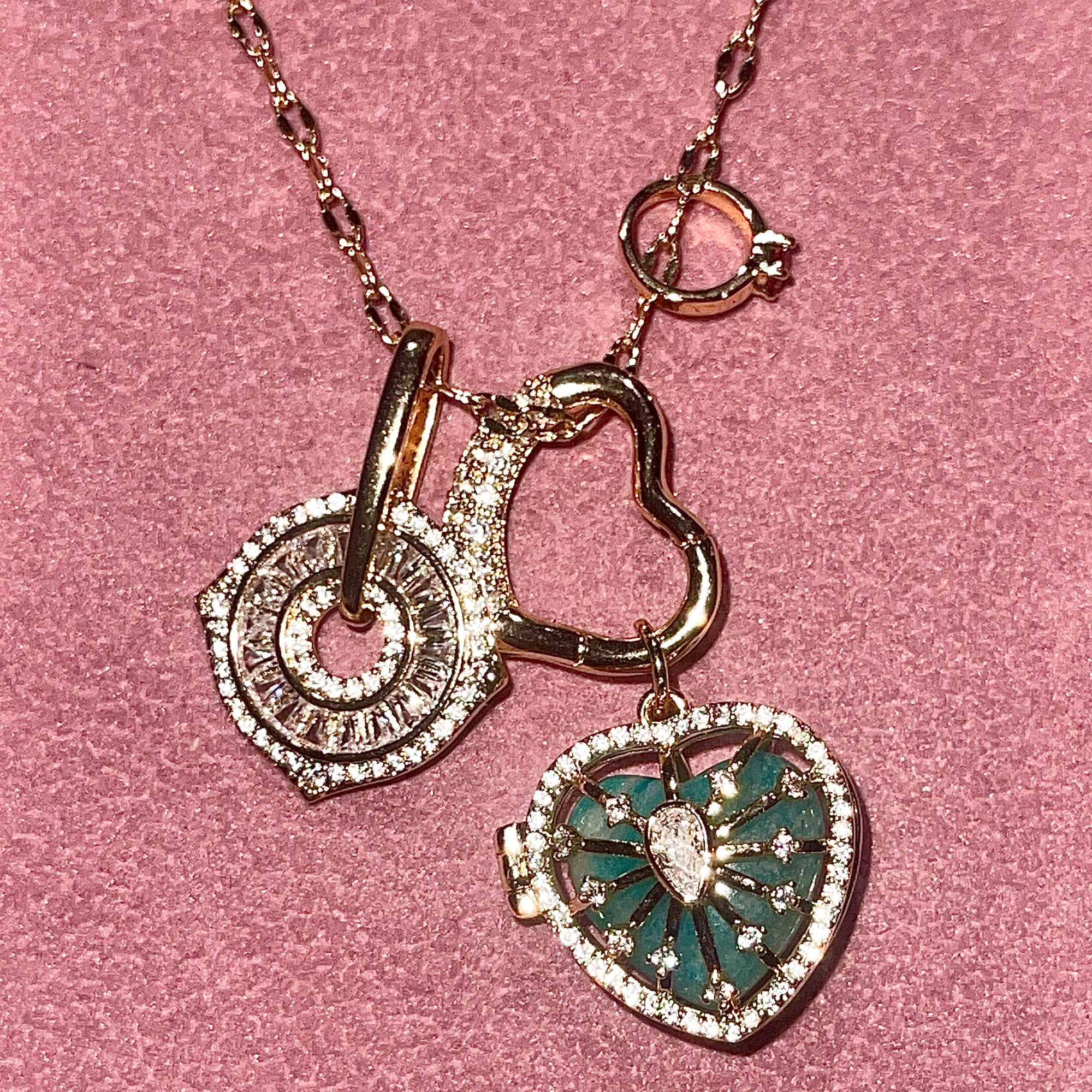 铜合金项链 欧美ins小众中古彩色爱心开合项链X860