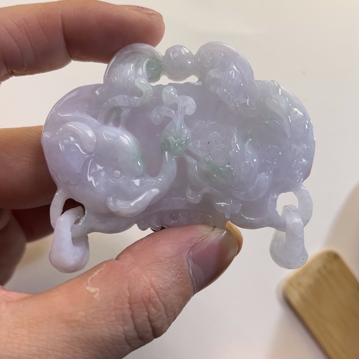 翡翠吊坠(赠链)未镶嵌代编织