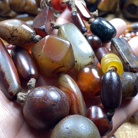 玛瑙/玉髓挂件未镶嵌