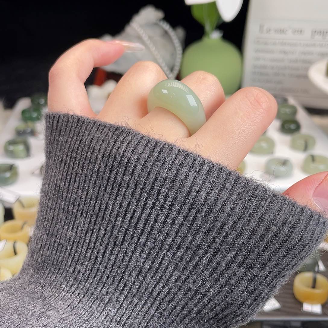 和田玉未镶嵌戒指h16奶蓝馒头17不退换