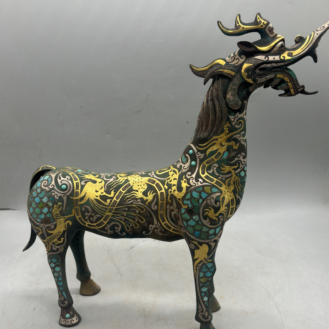 错金银工艺铜鹿摆件