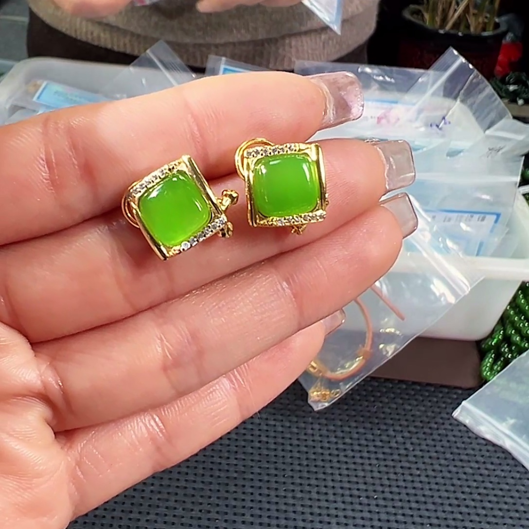 和田玉（碧玉）银S925镶嵌耳饰