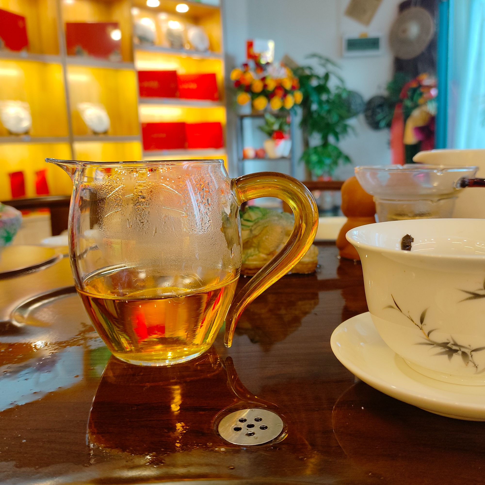 凤庆滇红茶浓香型茶叶2025年春茶散装云南高山手工红茶50克试喝装