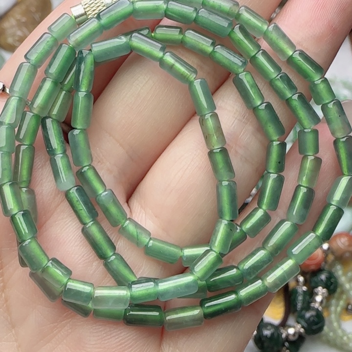 翡翠未镶嵌颈饰天然A货27