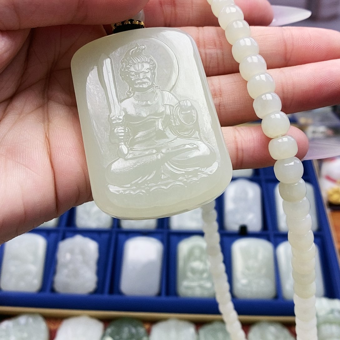 【闪购商品】和田玉颈饰未镶嵌刘*嘉