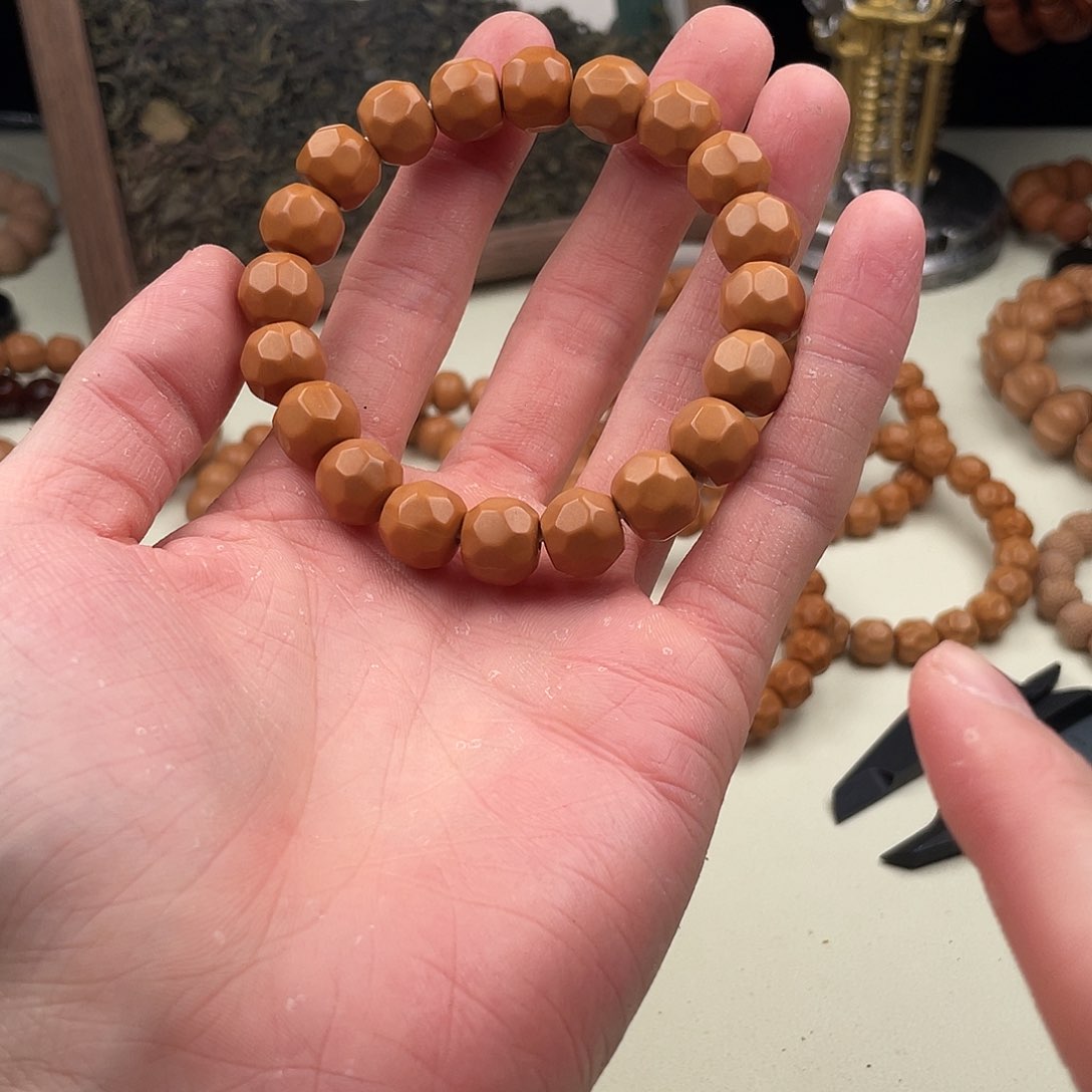 猴头核桃手串全品钻石