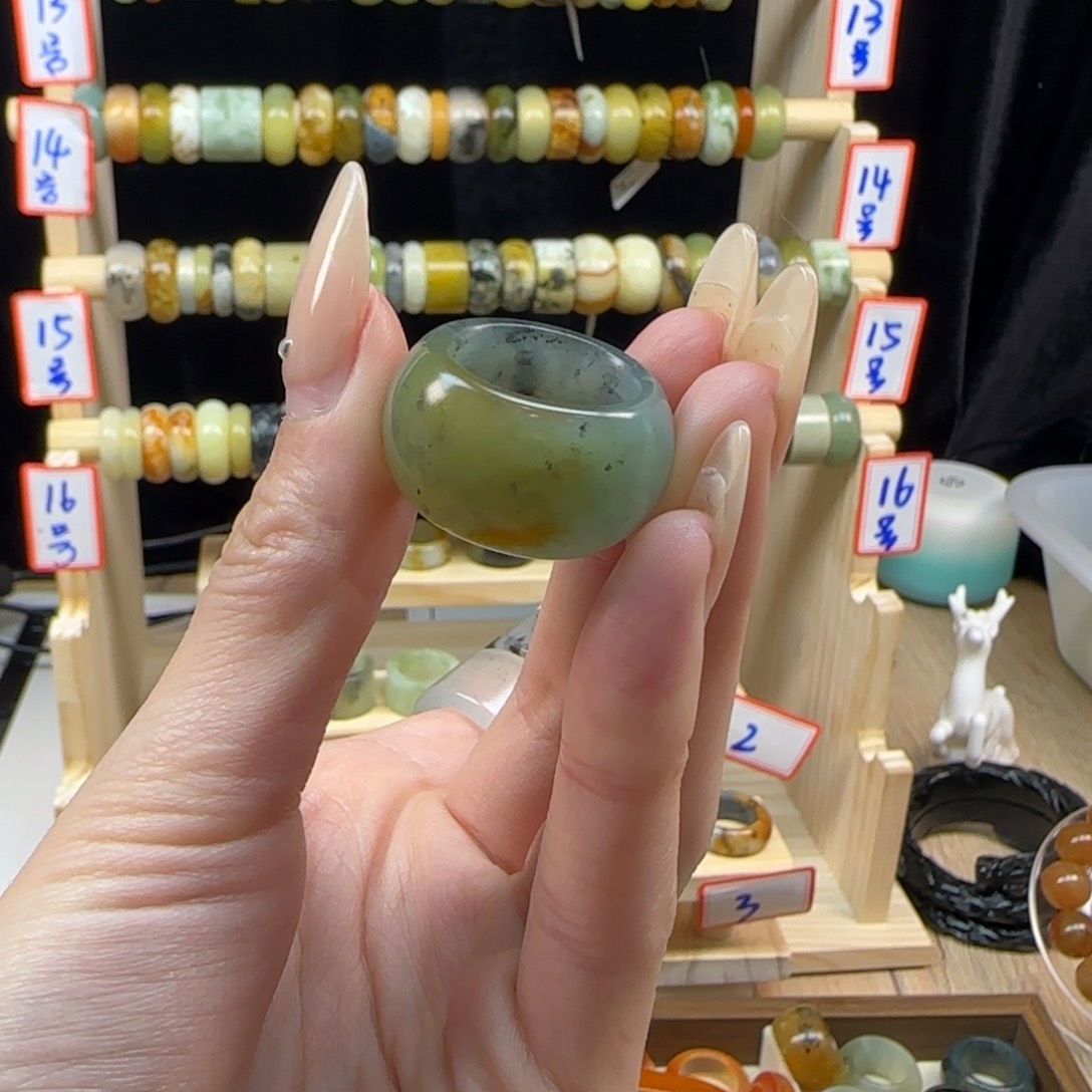 蛇纹石玉岫玉内径17.6合金栗****L