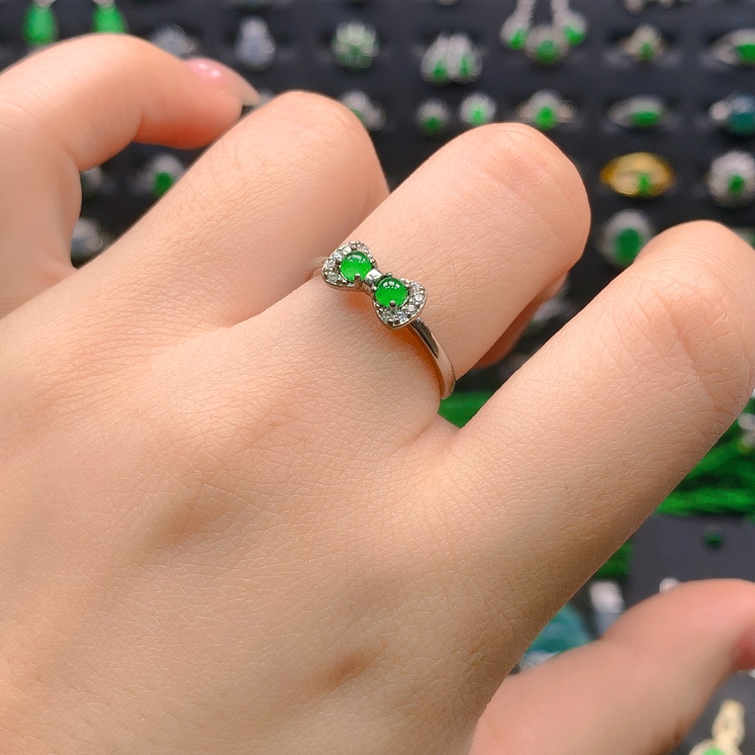 一***光翡翠未镶嵌吊坠(不含链)